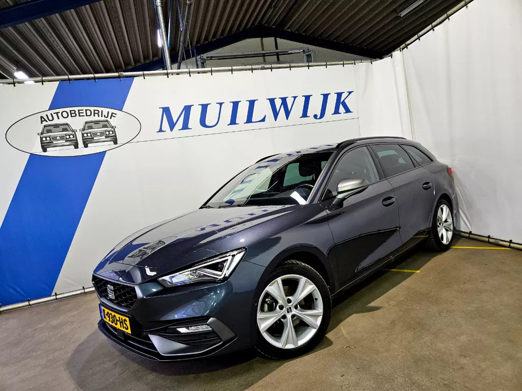 SEAT Leon Sportstourer 1.5 TSI FR Launch Edition / Trekhaak / NL Auto