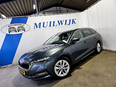 &Scaron;koda Octavia Combi 1.0 TSI Business Edition Plus / Camera / Navi / NL Auto