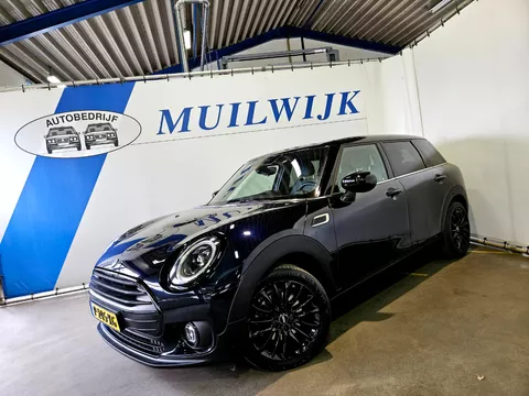 MINI Clubman 1.5 Cooper Business Edition / Black Optic / NL Auto