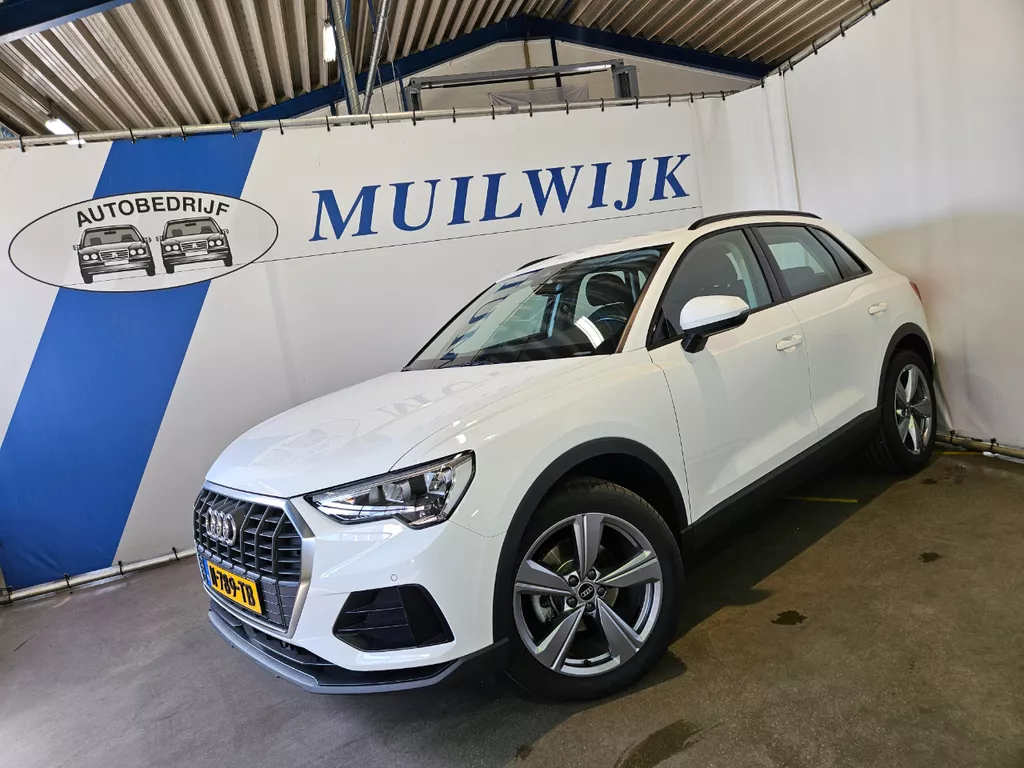 Audi Q3 35 TFSI Pro Line / Trekhaak / LED / NL Auto