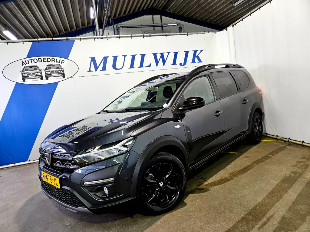 Dacia Jogger 1.0 TCe 110 Extreme 7 pers. / Trekhaak / Camera / NL Auto