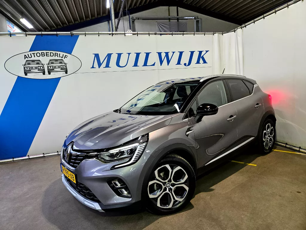 Renault Captur 1.3 TCe 140 PK Automaat Intens / Navi / Camera