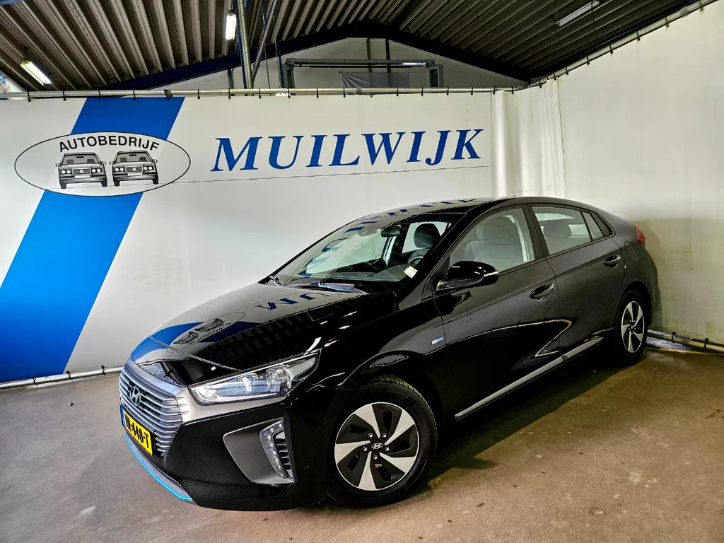 Hyundai IONIQ 1.6 GDi i-Motion / Camera / Adaptive Cruise / NL Auto