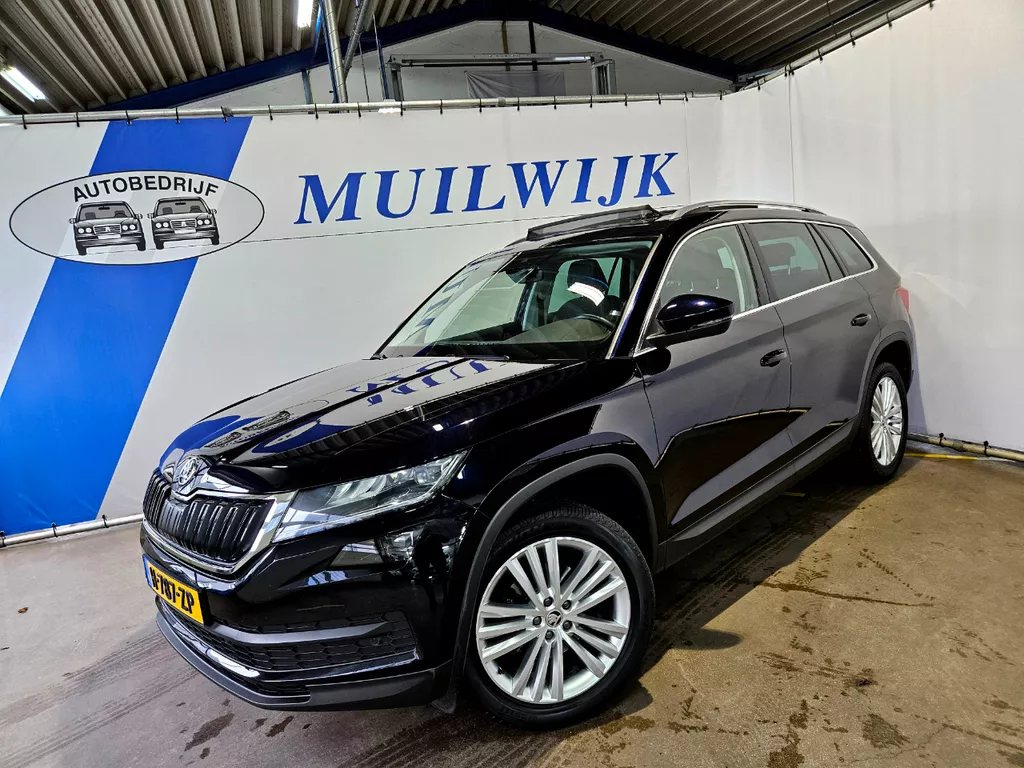 &Scaron;koda Kodiaq 1.5 TSI Business Edition / 7 Persoons / Trekhaak / NL Auto