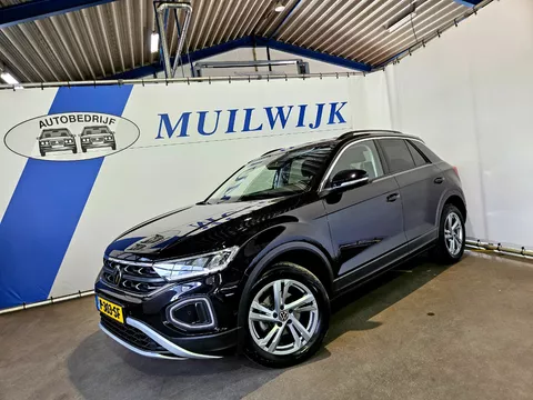 Volkswagen T-Roc 1.5 TSI Life 75 Edition / Trekhaak / Virtual Cockpit / NL Auto