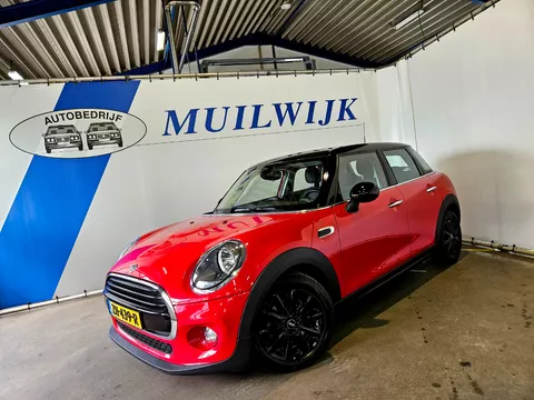MINI Cooper 1.5 Cooper Business Edition / Automaat / Navi / NL Auto