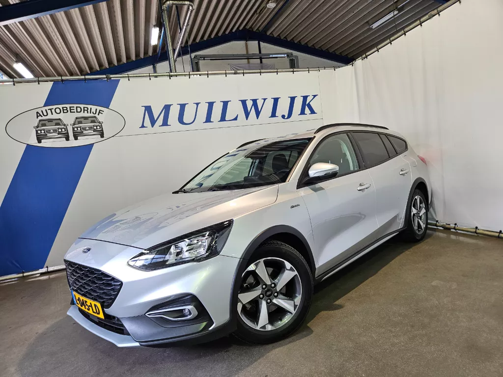 Ford Focus Wagon 1.0 EcoBoost Hybrid Active Business / Trekhaak / Camera / NL Au